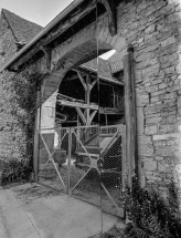 Cour intérieure, côté gauche : remise. © Région Bourgogne-Franche-Comté, Inventaire du patrimoine