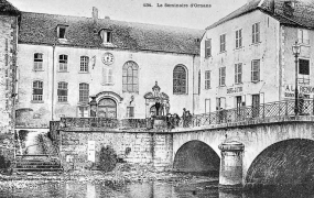 Le séminaire d'Ornans, limite 19e siècle 20e siècle. © Région Bourgogne-Franche-Comté, Inventaire du patrimoine