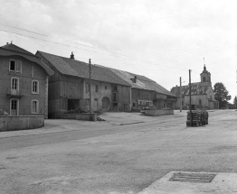 Centre-ouest du village, du côté de la chapelle. © Région Bourgogne-Franche-Comté, Inventaire du patrimoine