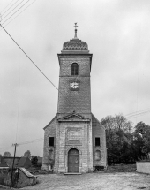 Vue du clocher-porche. © Région Bourgogne-Franche-Comté, Inventaire du patrimoine