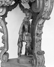 Détail : statuette de saint Gengoulph, vue de profil droit. © Région Bourgogne-Franche-Comté, Inventaire du patrimoine