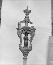 Vue d'ensemble du porte-cierge de procession de saint Gengoulph. © Région Bourgogne-Franche-Comté, Inventaire du patrimoine