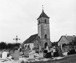 Façades antérieure et latérale gauche. © Région Bourgogne-Franche-Comté, Inventaire du patrimoine