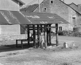 Le travail à ferrer vu du côté gauche. © Région Bourgogne-Franche-Comté, Inventaire du patrimoine