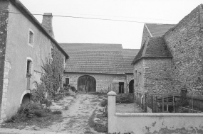 Façades sur cour. © Région Bourgogne-Franche-Comté, Inventaire du patrimoine