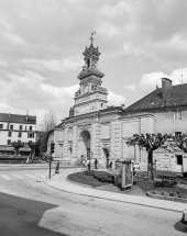 Vue de trois quarts droit. © Région Bourgogne-Franche-Comté, Inventaire du patrimoine