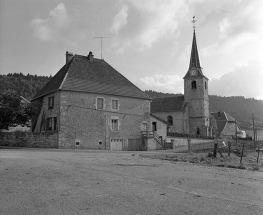 Façade postérieure. © Région Bourgogne-Franche-Comté, Inventaire du patrimoine