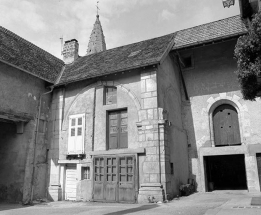 Elévation à gauche de l'entrée. © Région Bourgogne-Franche-Comté, Inventaire du patrimoine