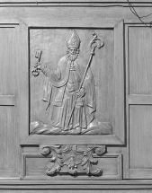 Détail : bas-relief saint Pierre. © Région Bourgogne-Franche-Comté, Inventaire du patrimoine