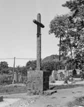 Croix du cimetière. © Région Bourgogne-Franche-Comté, Inventaire du patrimoine