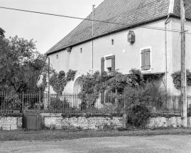 Façade antérieure. © Région Bourgogne-Franche-Comté, Inventaire du patrimoine