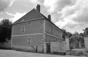 Vue de la partie habitation. © Région Bourgogne-Franche-Comté, Inventaire du patrimoine