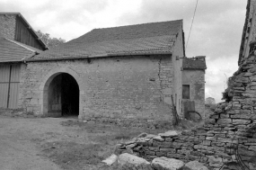 Façade latérale gauche sur rue. © Région Bourgogne-Franche-Comté, Inventaire du patrimoine