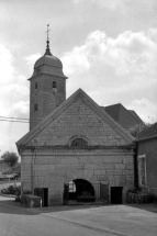 Façade sur pignon depuis la rue Haute. © Région Bourgogne-Franche-Comté, Inventaire du patrimoine