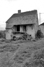 Habitation annexe sur cave. © Région Bourgogne-Franche-Comté, Inventaire du patrimoine