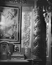 Décor du retable, à droite du tableau d'autel. © Région Bourgogne-Franche-Comté, Inventaire du patrimoine