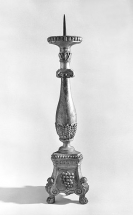 Vue d'un chandelier du maître-autel. © Région Bourgogne-Franche-Comté, Inventaire du patrimoine