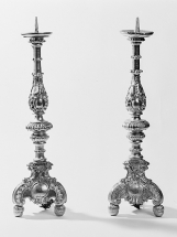 Vue de 2 chandeliers d'autel. © Région Bourgogne-Franche-Comté, Inventaire du patrimoine