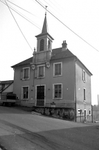 Vue d'ensemble de trois quarts droit. © Région Bourgogne-Franche-Comté, Inventaire du patrimoine