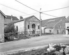 Vue de trois quarts gauche. © Région Bourgogne-Franche-Comté, Inventaire du patrimoine