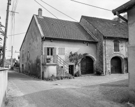 Façades antérieures et latérale gauche. © Région Bourgogne-Franche-Comté, Inventaire du patrimoine