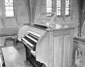 Console vue de trois quarts droit. © Région Bourgogne-Franche-Comté, Inventaire du patrimoine