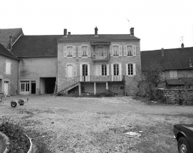 Façade postérieure. © Région Bourgogne-Franche-Comté, Inventaire du patrimoine