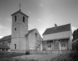 Face droite et chevet. © Région Bourgogne-Franche-Comté, Inventaire du patrimoine