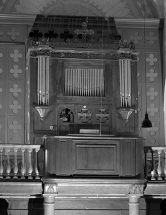 Orgue de choeur, vu de trois quarts gauche. © Région Bourgogne-Franche-Comté, Inventaire du patrimoine