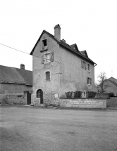 Vue d'ensemble de trois quarts droit. © Région Bourgogne-Franche-Comté, Inventaire du patrimoine