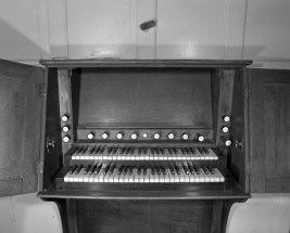 Console vue de face. © Région Bourgogne-Franche-Comté, Inventaire du patrimoine