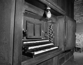 Console vue de trois quarts gauche. © Région Bourgogne-Franche-Comté, Inventaire du patrimoine