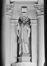 Statue n° 3, saint François Xavier. © Région Bourgogne-Franche-Comté, Inventaire du patrimoine