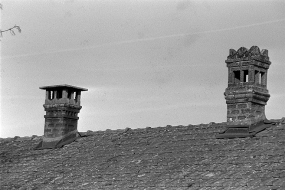 Souches des cheminées du logement. © Région Bourgogne-Franche-Comté, Inventaire du patrimoine