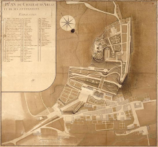 Plan du château d'Arlay et de ses attenances [vue d'ensemble, élévations apparentes à plat]. © Région Bourgogne-Franche-Comté, Inventaire du patrimoine