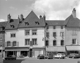 Vue d'ensemble façade antérieure, de face. © Région Bourgogne-Franche-Comté, Inventaire du patrimoine