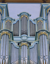 Façade du grand orgue, détail de la partie centrale, après restauration. © Région Bourgogne-Franche-Comté, Inventaire du patrimoine