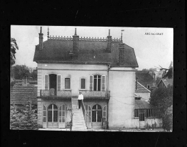 Elévation postérieure avec la passerelle. © Région Bourgogne-Franche-Comté, Inventaire du patrimoine