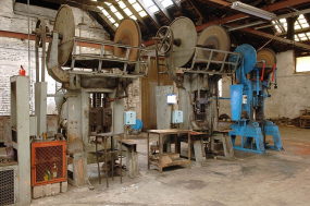 Alignement de presses (G, F et E sur le plan de localisation). © Région Bourgogne-Franche-Comté, Inventaire du patrimoine