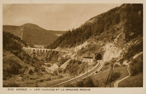 Morez - Les Viaducs et la Grande Roche, milieu 20e siècle. © Région Bourgogne-Franche-Comté, Inventaire du patrimoine