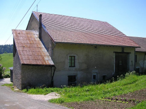 Façade postérieure et remise. © Région Bourgogne-Franche-Comté, Inventaire du patrimoine