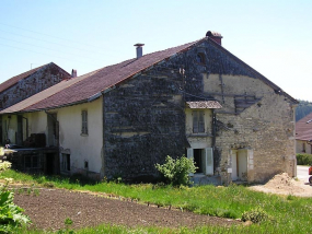 Pignon sud-ouest vu de trois quarts. © Région Bourgogne-Franche-Comté, Inventaire du patrimoine