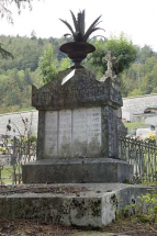 Détail de la stèle. © Région Bourgogne-Franche-Comté, Inventaire du patrimoine