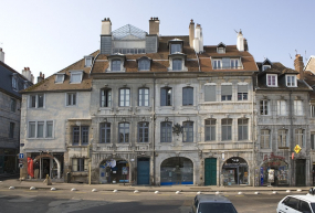 Vue d'ensemble de la façade sur rue, de face. © Région Bourgogne-Franche-Comté, Inventaire du Patrimoine