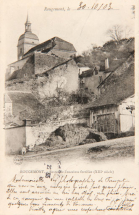ROUGEMONT. Restes de l'enceinte fortifiée (XIIIe siècle). © Région Bourgogne-Franche-Comté, Inventaire du patrimoine