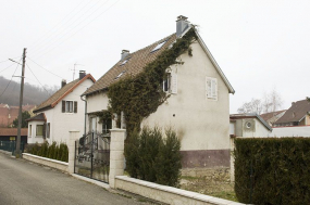 Alignement de maisons individuelles. © Région Bourgogne-Franche-Comté, Inventaire du patrimoine