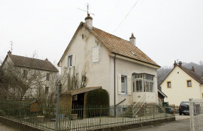 Groupe de maisons individuelles. © Région Bourgogne-Franche-Comté, Inventaire du patrimoine