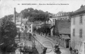 Montbéliard - Rue des Huisselets et la brasserie. © Région Bourgogne-Franche-Comté, Inventaire du patrimoine