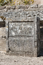 Détail de la stèle © Région Bourgogne-Franche-Comté, Inventaire du patrimoine