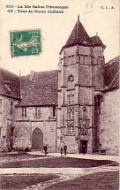 La tour d'escaier et la galerie sur une carte postale ancienne © Archives départementales de la Haute-Saône